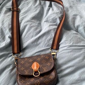 Louis Vuitton cross body
